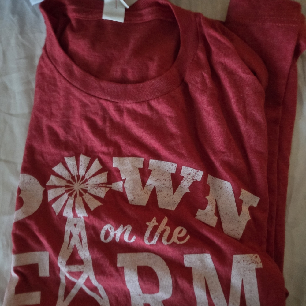 Red Graphic Tee - Short Sleeve